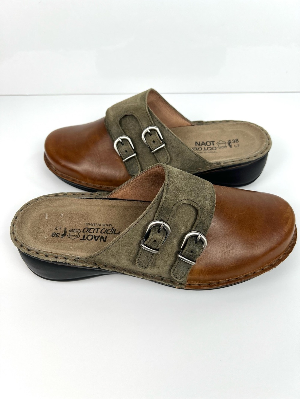 Naot Suede and Leather Clog Comfort Sandals size 7/38 Tan Khaki Boho Neutral Y2K